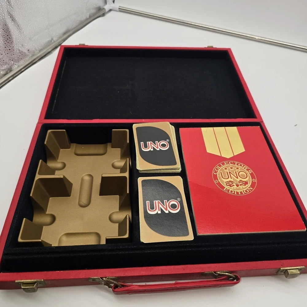 VTG 1982 UNO Collector's Edition‎ Red Briefcase Case IGI Complete New Score Card